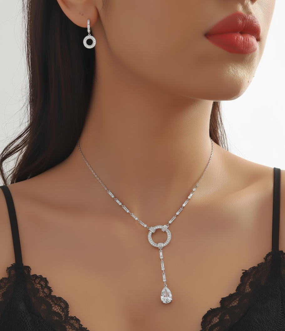 Pear,Square and Round Diamond Necklace